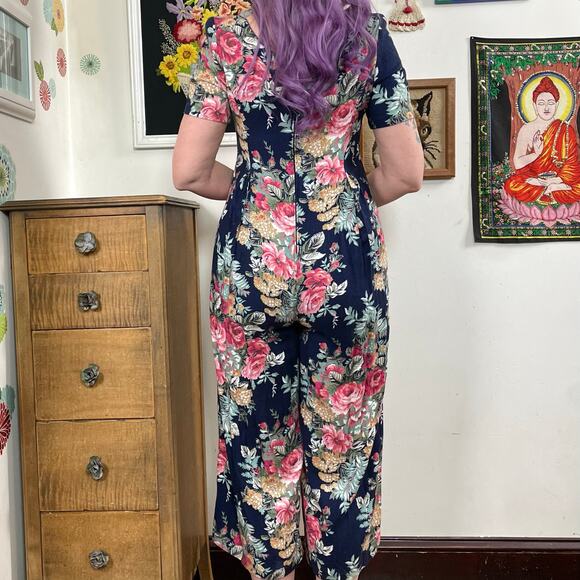 Vintage Floral Rayon Jumpsuit, 1980s Navy & Pink One Piece by Expo, Sz S - Picture 7 of 11
